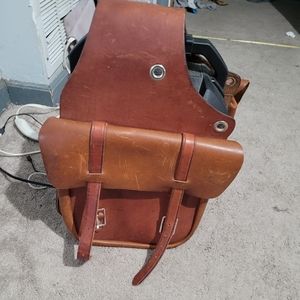 Leather saddle bag